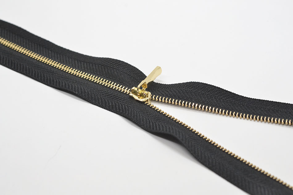 Metal zipper #2 one way swiss gold
